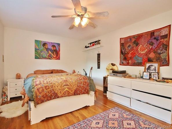 1879 Crompond Road F15, Peekskill NY 10566