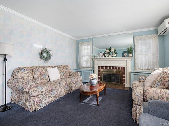 2926 Court Street, Oceanside NY 11572