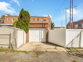 67-72 78th Street, Middle Village NY 11379
