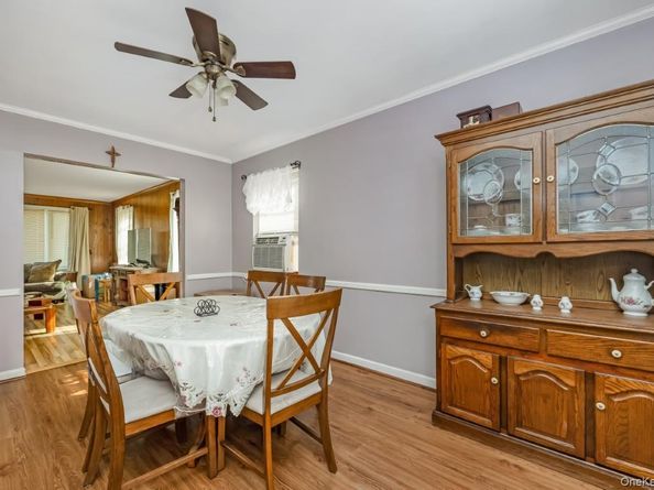 67-72 78th Street, Middle Village NY 11379