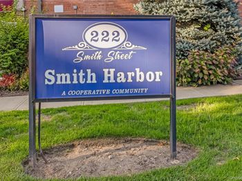 222 Smith Street