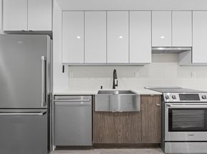 46-40 Vernon Boulevard 3B, Long Island City NY 11101