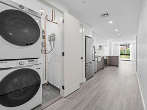 46-40 Vernon Boulevard 3B, Long Island City NY 11101