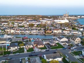 3449 Weidner Avenue, Oceanside NY 11572