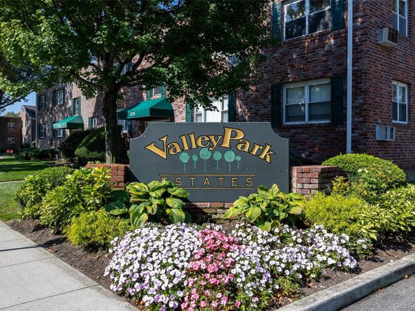 1804 Shipley Avenue 2, Valley Stream NY 11580