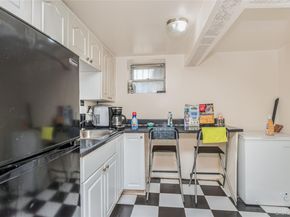 3212 Fish Avenue, Bronx NY 10469