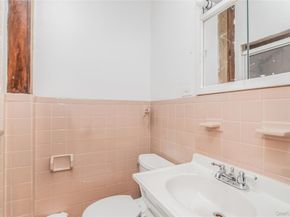 3212 Fish Avenue, Bronx NY 10469