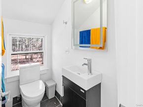 4 Evelyn Court, Westhampton NY 11978