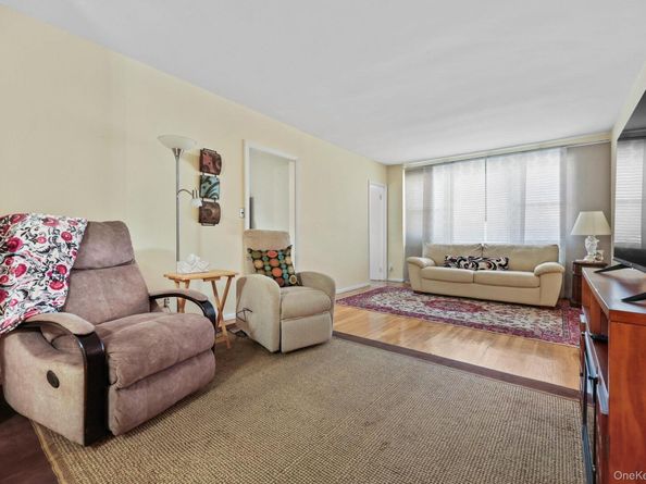 30 E Hartsdale Avenue 5L, Hartsdale NY 10530