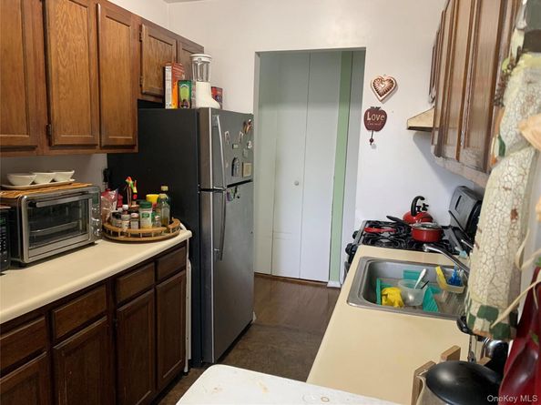 377 N Broadway 717, Yonkers NY 10701