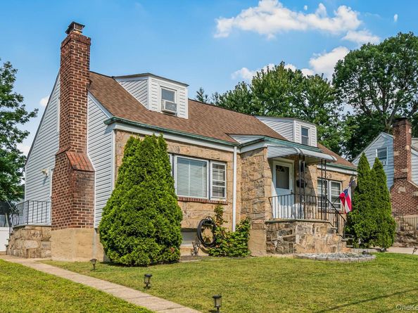 41 Maple Place, Yonkers NY 10704