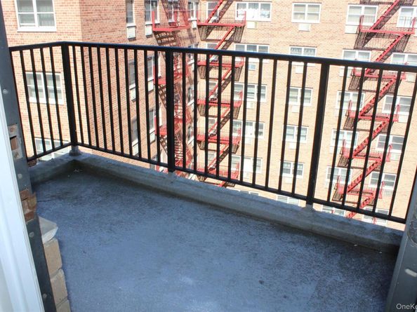 100 E Hartsdale Avenue 6HW, Hartsdale NY 10530