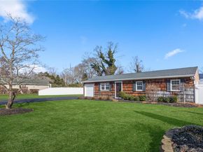 9 Golf Course Road, Bellport NY 11713