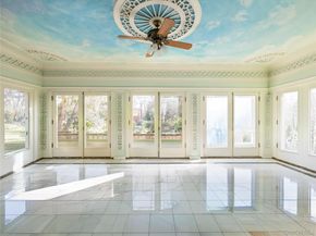 64 Plandome Court, Manhasset NY 11030