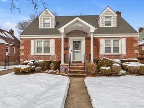 45 Sylvia Lane, New Hyde Park NY 11040