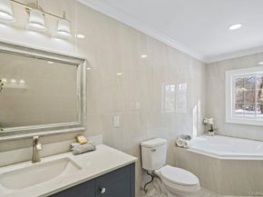 497 Woodbury Road, Cold Spring Harbor NY 11724