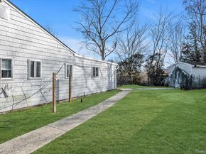6 Anne Drive, Selden NY 11784