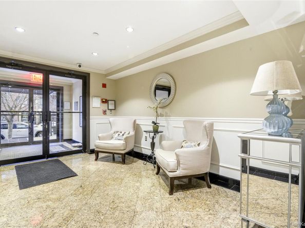 141-16 84th Drive 5A, Briarwood NY 11435