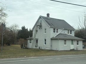 24635 Main Road, Cutchogue NY 11935