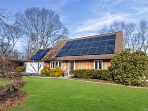 12 Yellowstone Court, Coram NY 11727