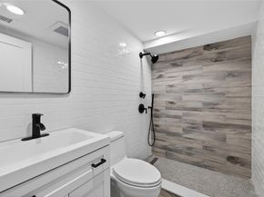 199 Salem Road, East Hills NY 11577