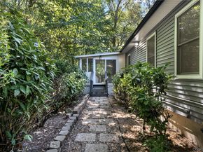 644 Bread And Cheese Hollow Road, Northport NY 11768