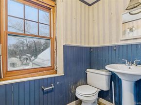 250 Main Road, Riverhead NY 11901