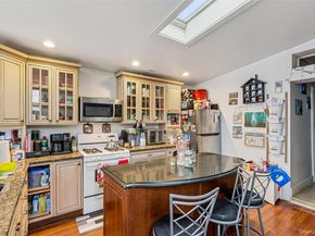 250 Main Road, Riverhead NY 11901