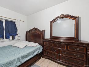 6027 78th Avenue, Glendale NY 11385