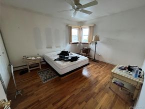 630 S Wellwood Avenue, Lindenhurst NY 11757