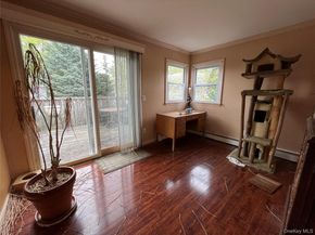 630 S Wellwood Avenue, Lindenhurst NY 11757