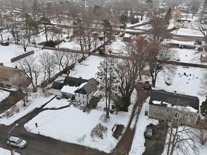 8 Myrtle Avenue, Brentwood NY 11717