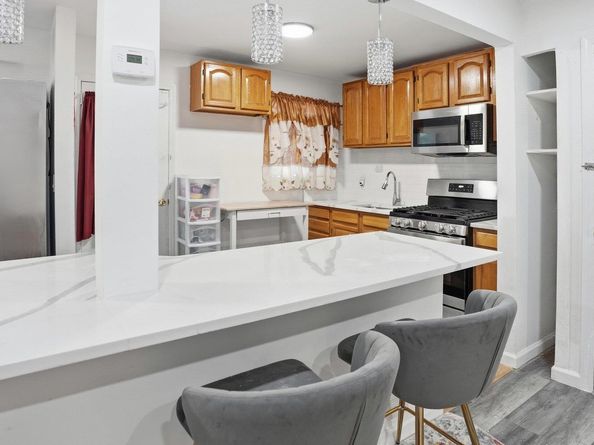 8 Myrtle Avenue, Brentwood NY 11717