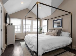 5 Emmet Place, Hicksville NY 11801