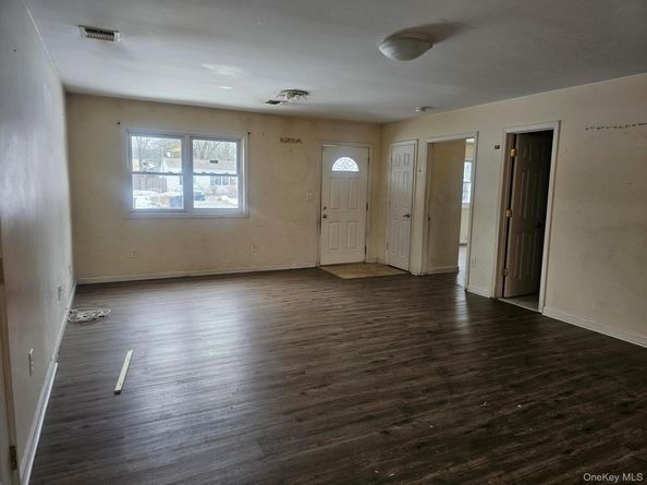 556 Taylor Avenue, East Patchogue NY 11772