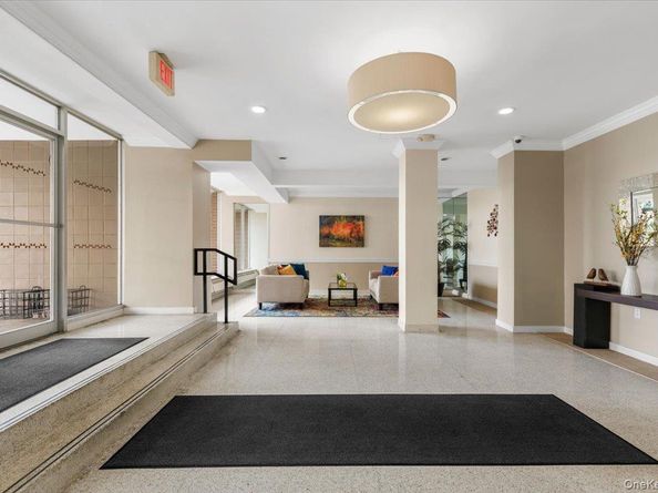 370 Westchester Avenue 5C, Port Chester NY 10573