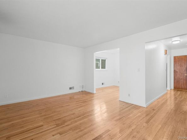 34 Lockwood Avenue, Yonkers NY 10701