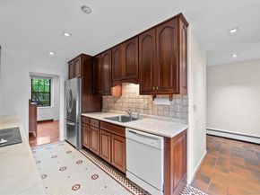 341 Furnace Dock Road 5, Cortlandt Manor NY 10567