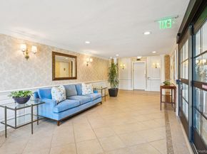 4 Putnam Hill 4F, Greenwich NY 06830