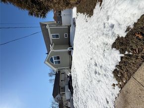 16 Sportsmans Avenue, Freeport NY 11520