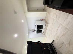 16 Sportsmans Avenue, Freeport NY 11520