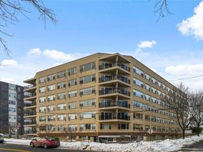 12 Old Mamaroneck Road 6C, White Plains NY 10605