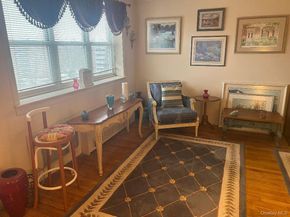 151-20 88 Street 6C, Howard Beach NY 11414