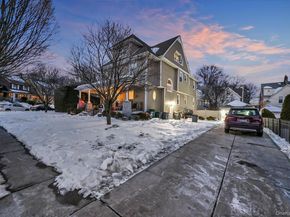 8405 112th Street, Richmond Hill NY 11418