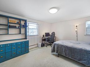 53 Canterbury Lane, North Babylon NY 11703