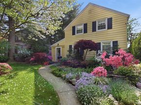 47 Onderdonk Avenue, Manhasset NY 11030