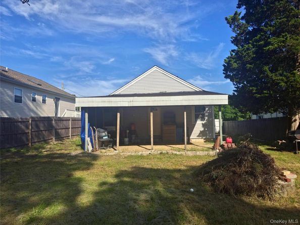 158 William Floyd Parkway, Shirley NY 11967