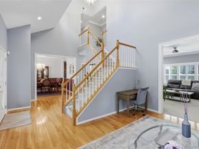 10 Cayla Lane, Port Jefferson NY 11776