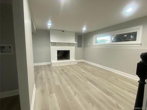 17 Berkeley Avenue, Selden NY 11784