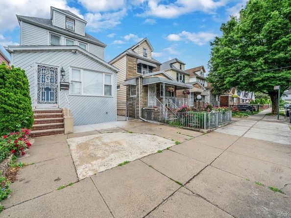 23-47 101st Street, East Elmhurst NY 11369